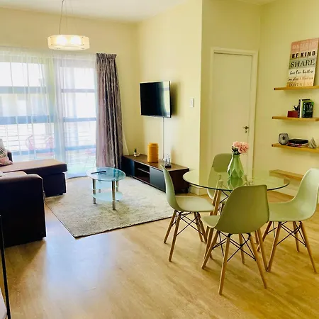 2 Bedroom 2 Bathroom Apartment In Sandton Johannesburg Buitenkant foto