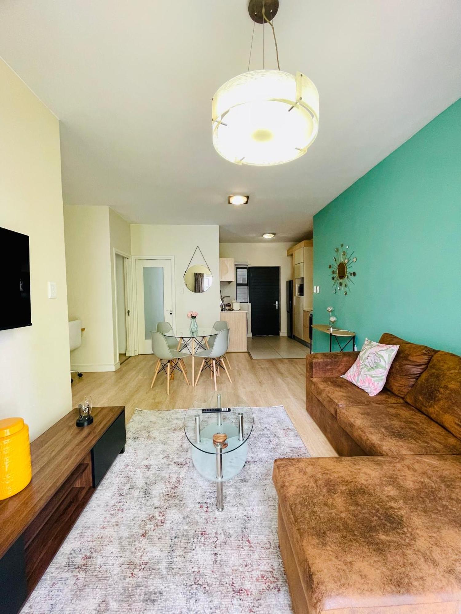 Appartement 2 Bedroom 2 Bathroom In Sandton Johannesburg